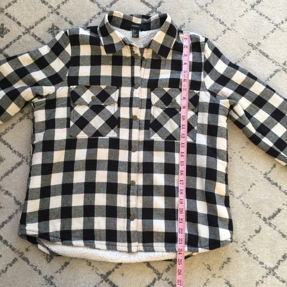 FOREVER 21 fleece lined flannel - Picture 7 of 7